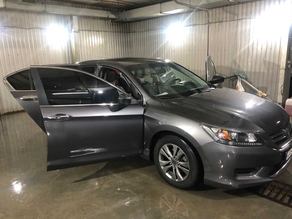 HONDA ACCORD 2012 2.4 бенз