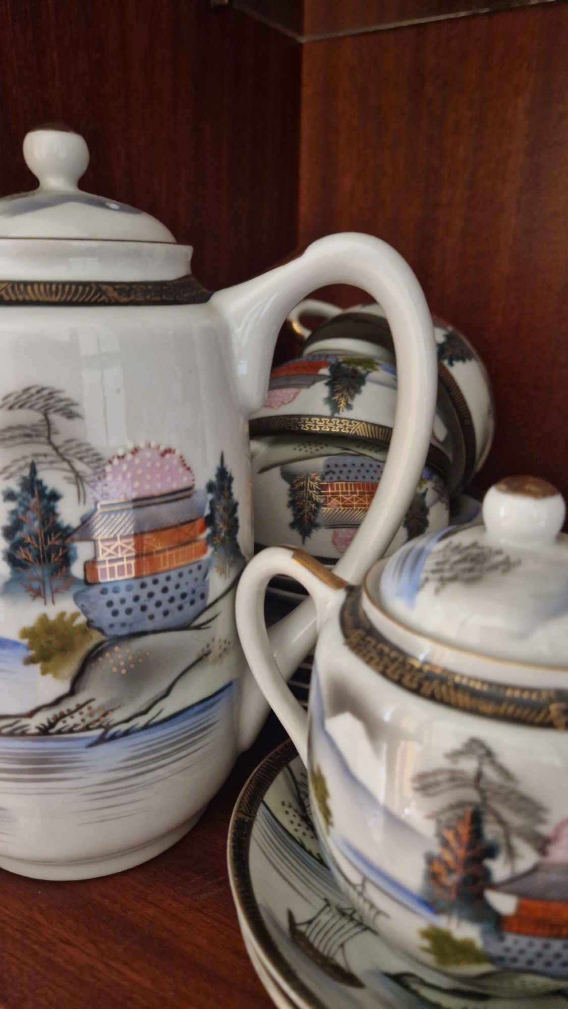 Conjunto de chá japonês antigo com geisha escondida (15 peças)