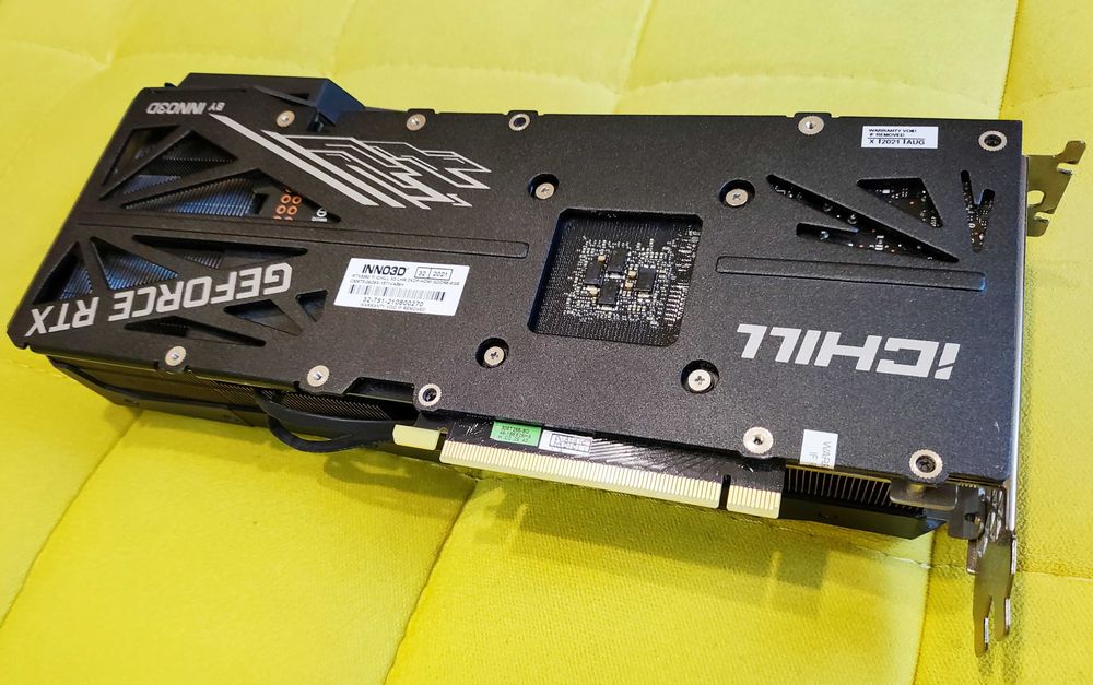 Видеокарта iCHILL X3 GeForce RTX 3060 Ti как новая