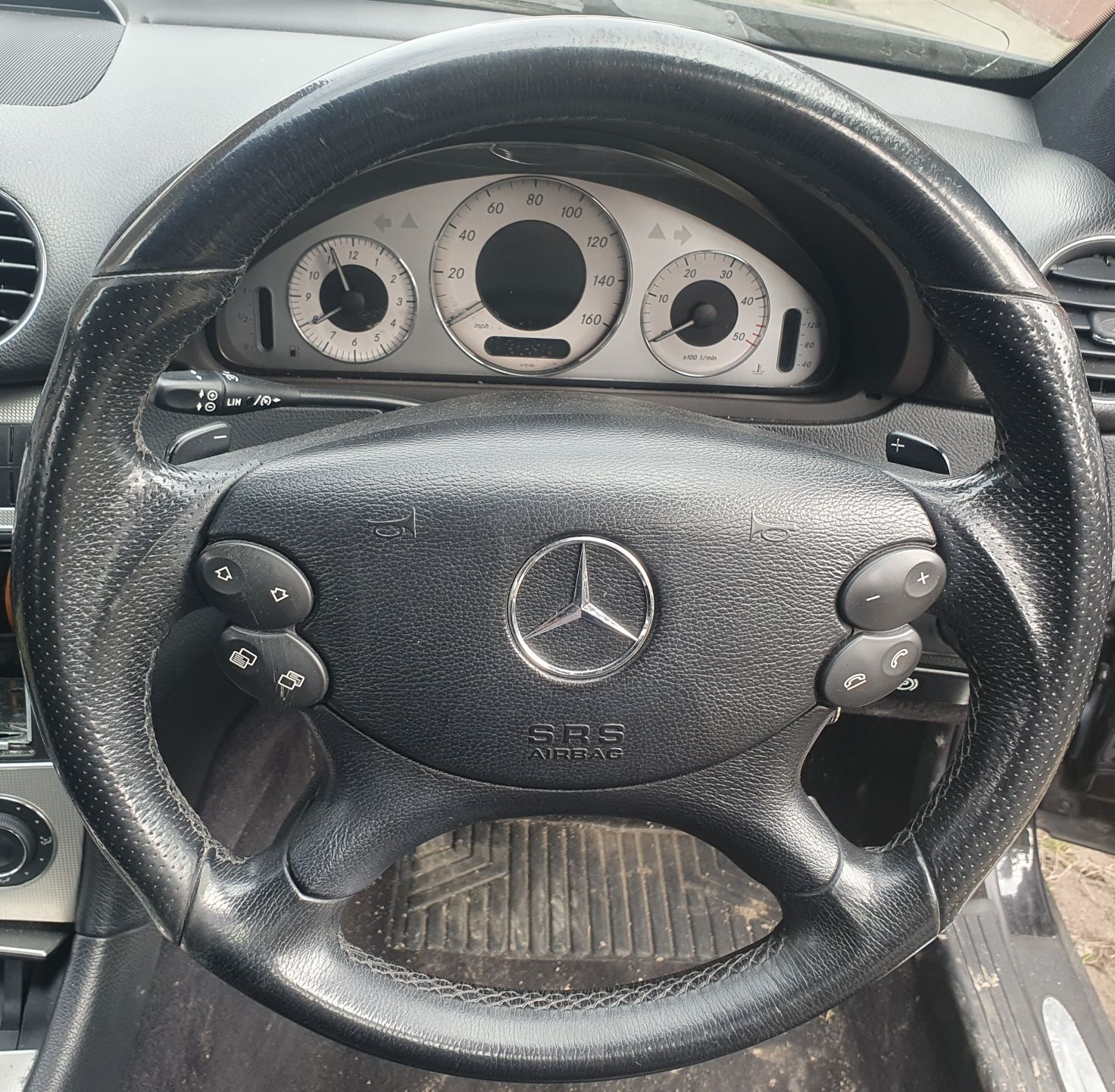 Kierownica skórzana Multifunkcyjna Mercedes CLK W209 AMG  Super Stan