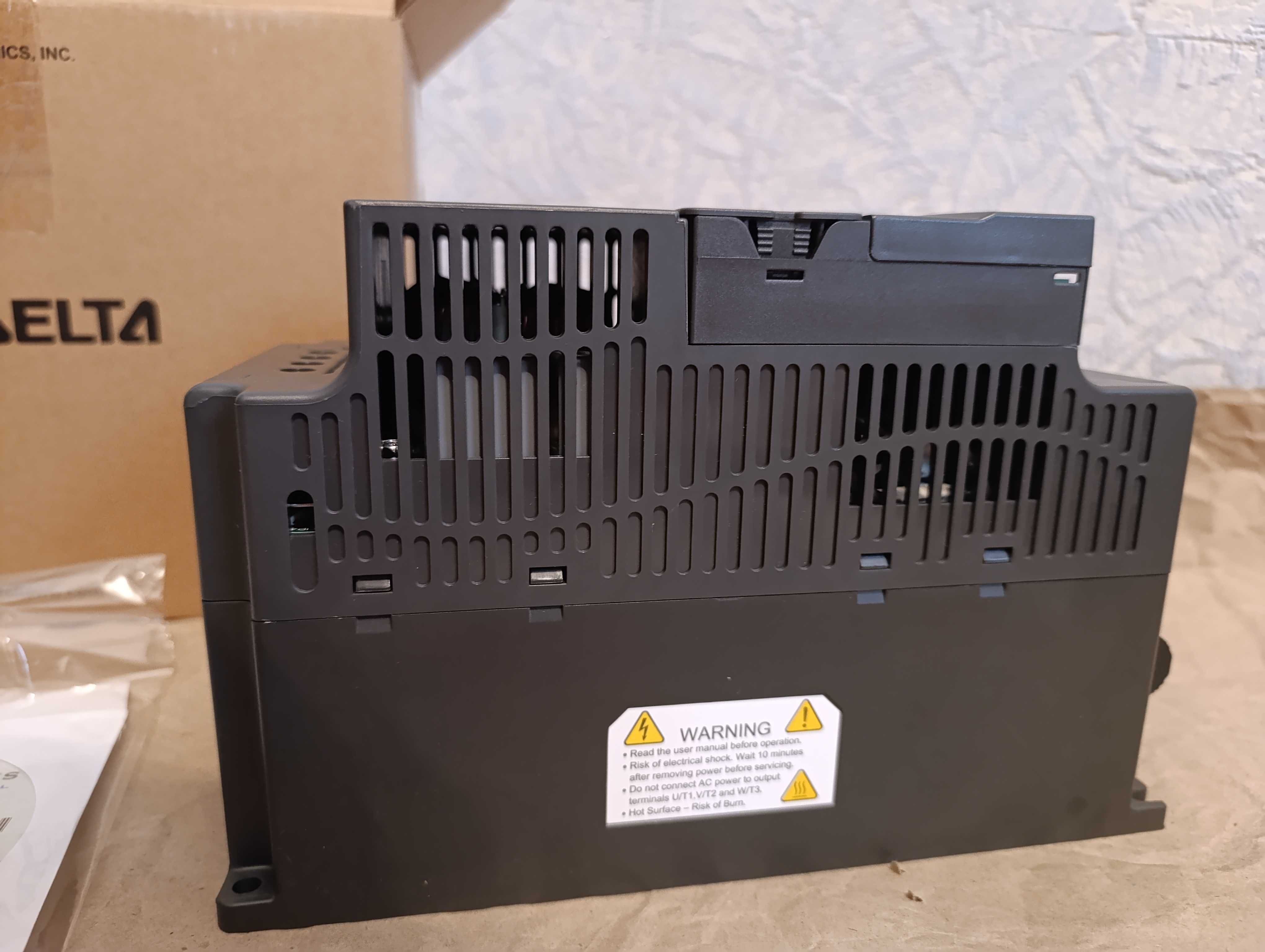 Новий частотний перетворювач Delta Electronics VFD-E, 7,5 кВт, 18А