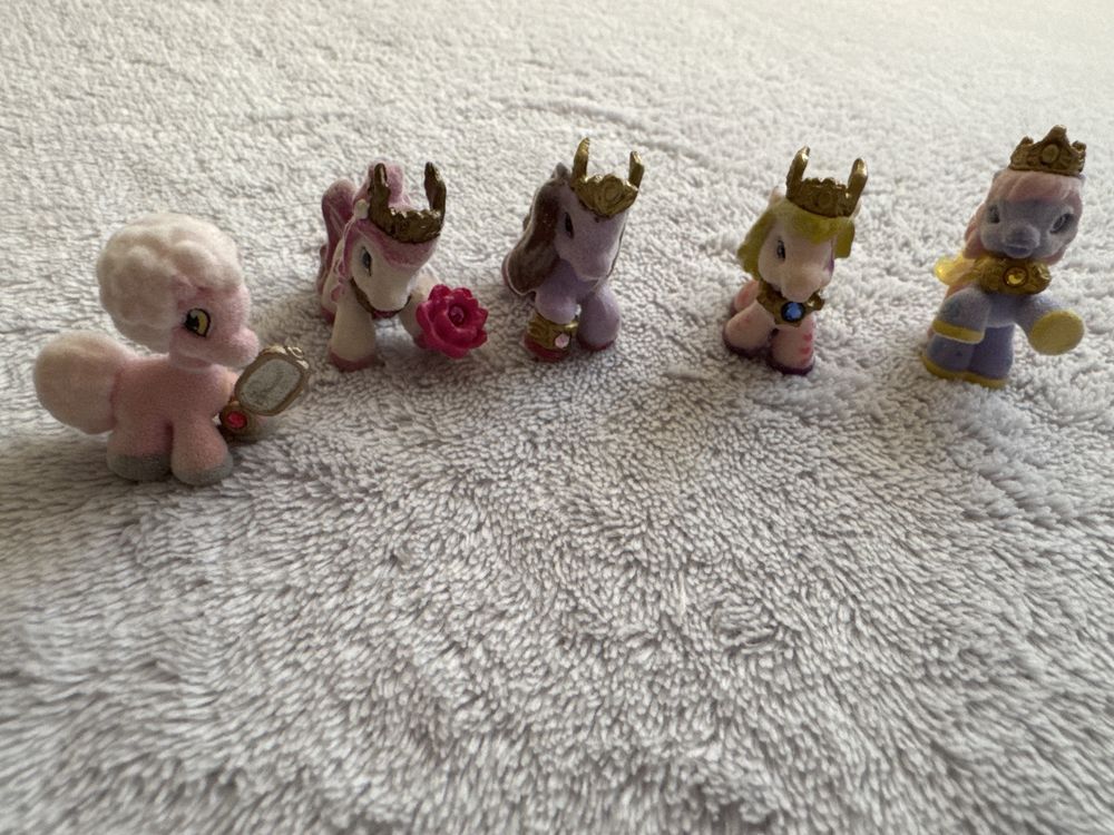 Filly mini kucyki 8 szt i magiczne pudełko