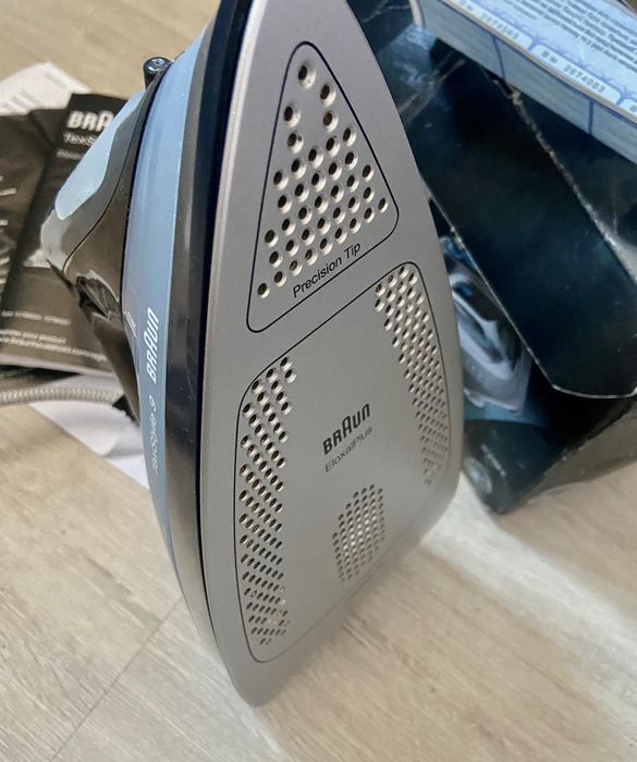 Праска утюг Braun TexStyle 9