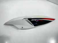 Boczek zadupek tył lewy Aprilia SR 50 Motard