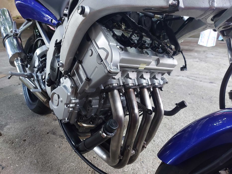 YAMAHA R6 2001 em excelente estado