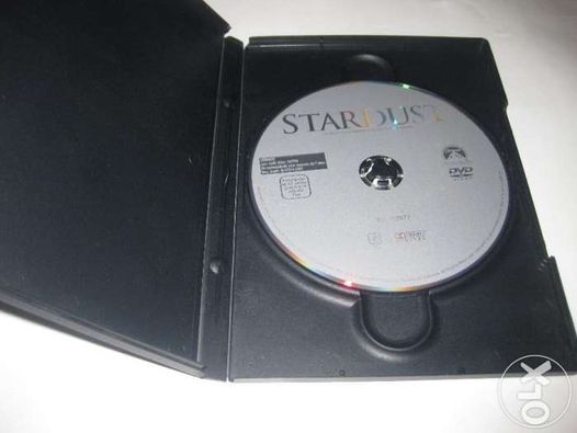 DVD "Stardust - O Mistério da Estrela Cadente" com Robert De Niro