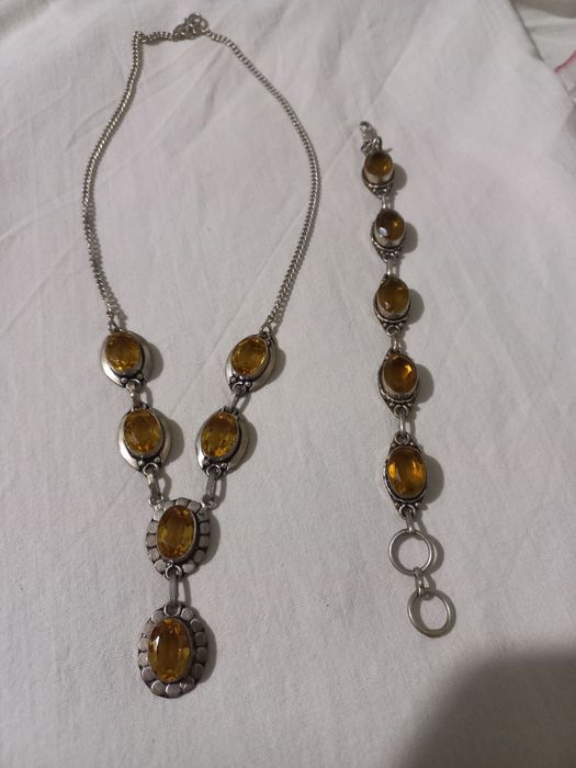 Продается украшение