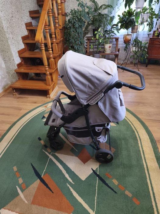 Прогулюнкова коляски cerrello quattro