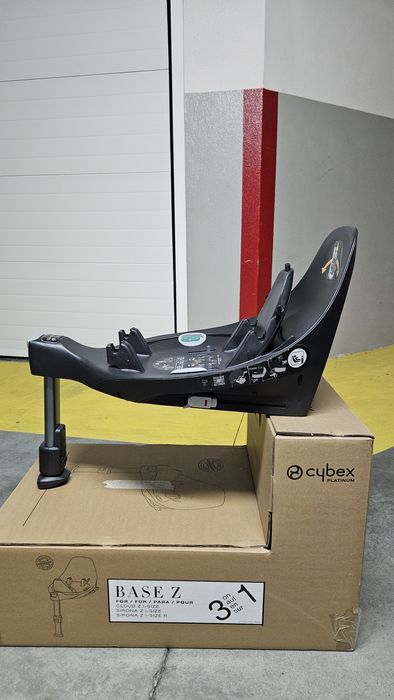 CYBEX Platinum Sirona Z i-Size + isofix Base Z
