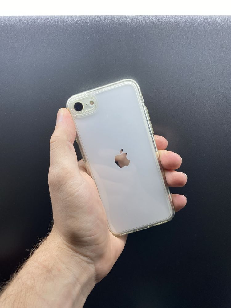 Iphone SE 2020 Meverlock 100%.