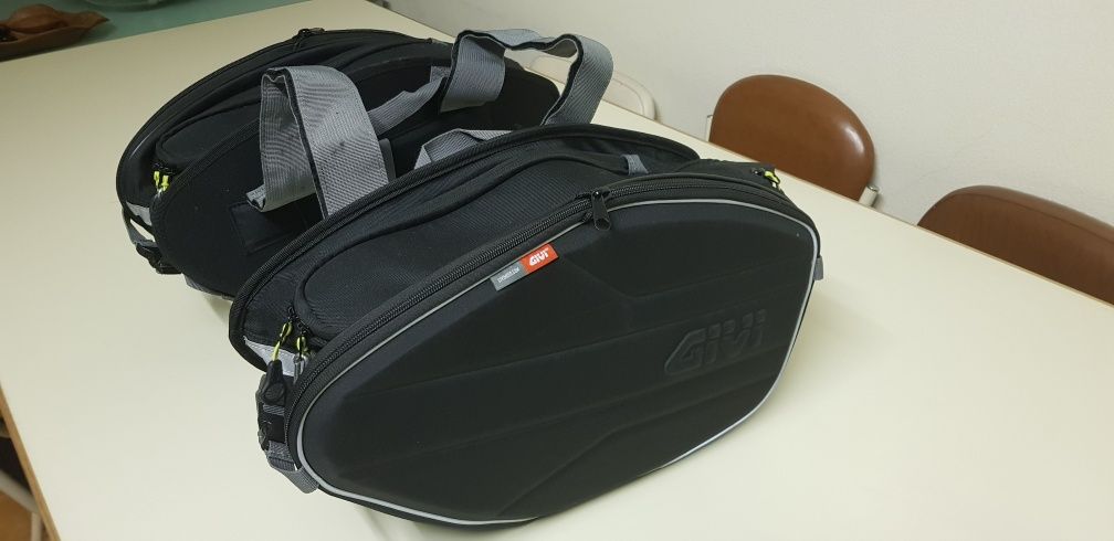 Alforges GIVI 45Lts