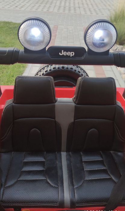 Jeep Rubicon na akumulator 4x4