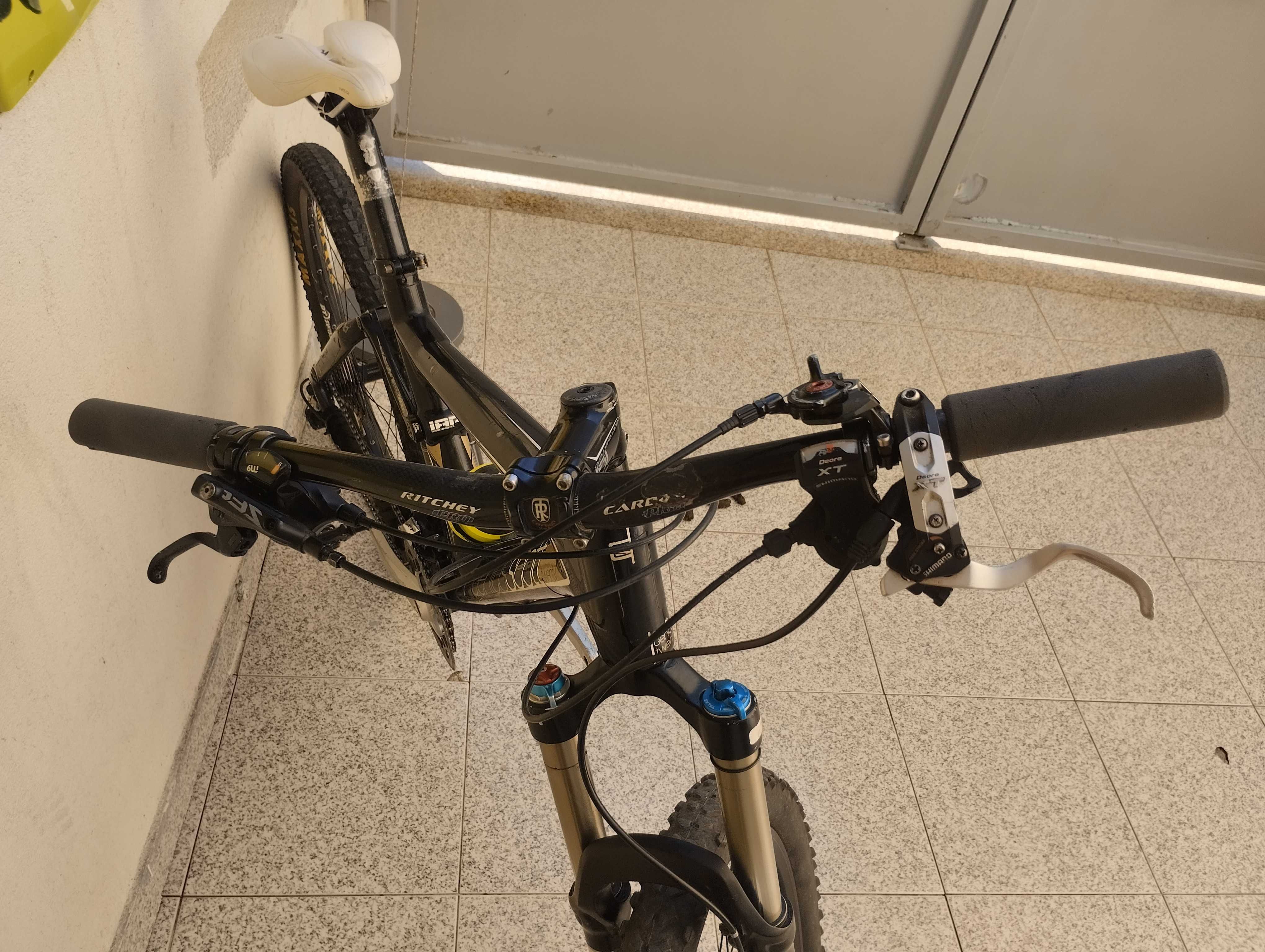 Vendo Scott Genius com suspensão fox