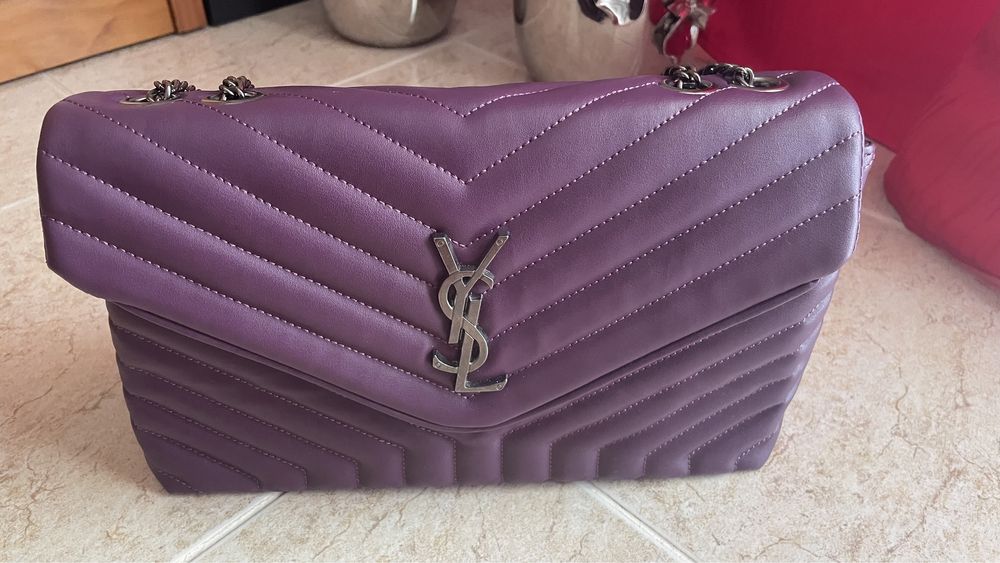 Mala YSL Loulou violeta escuro