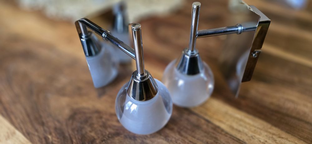 2x Kinkiet z żarówkami led