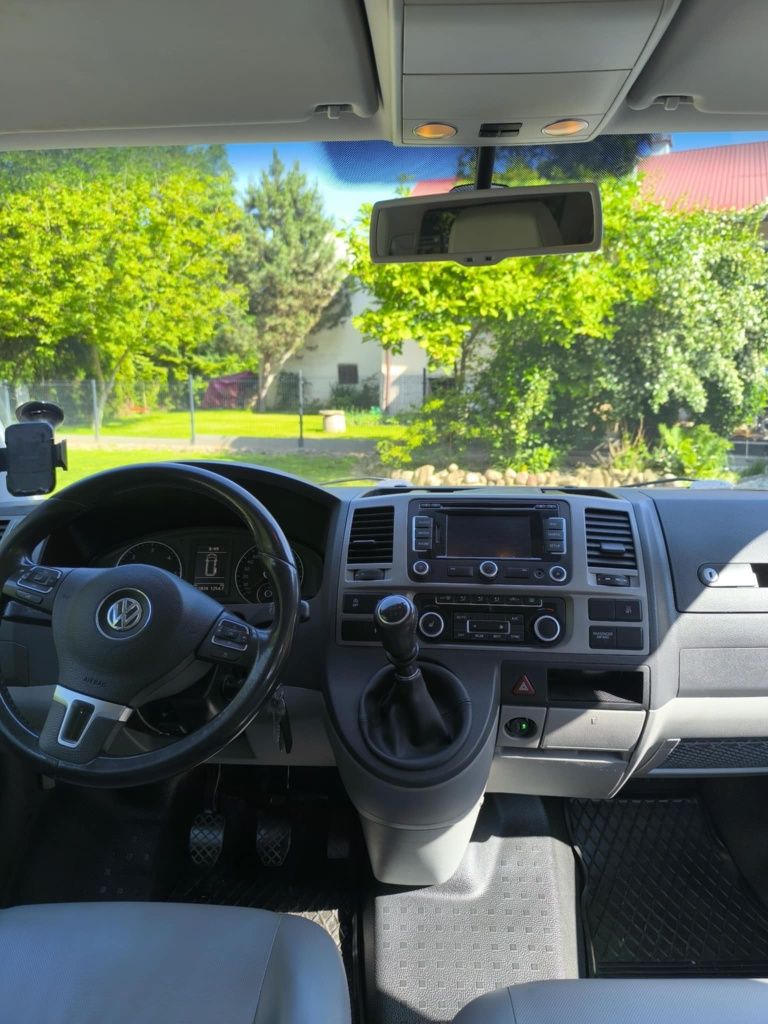 VW Caravelle T5 long