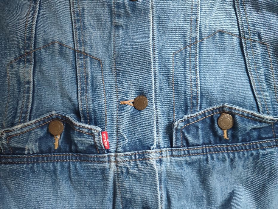 Nowa Kurtka jeansowa wiatrówka wiosenna Levi's