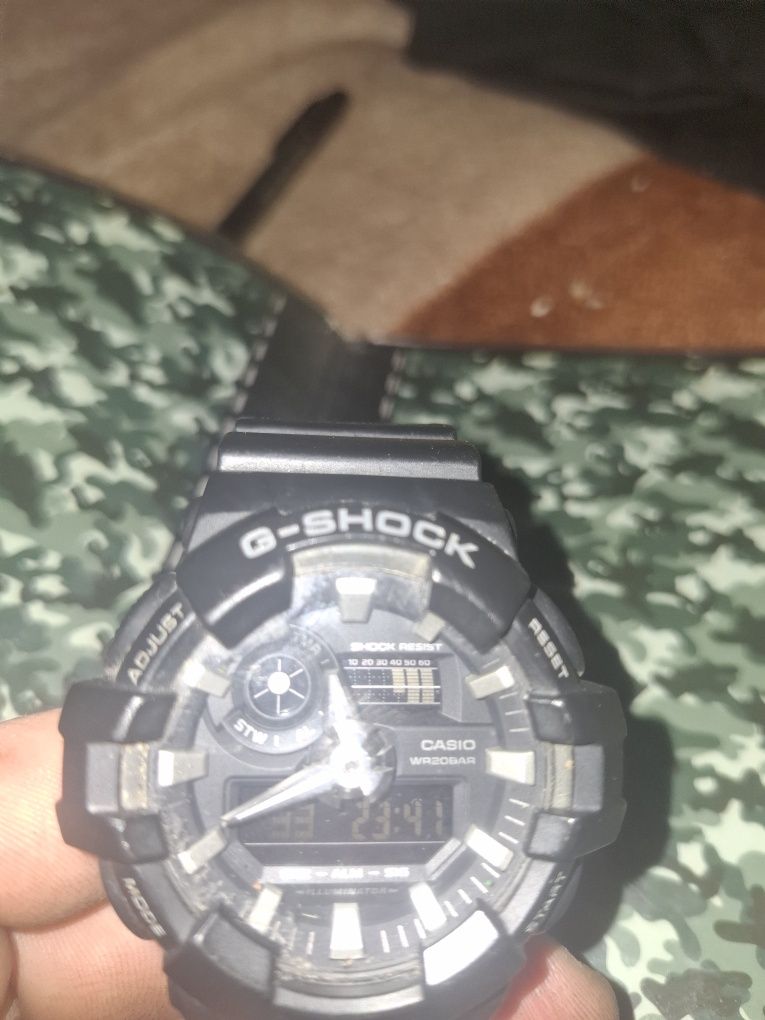 Zegarek g-shoc Casio 
1
2
Casio G-Shock G-Squad Gbd-800-