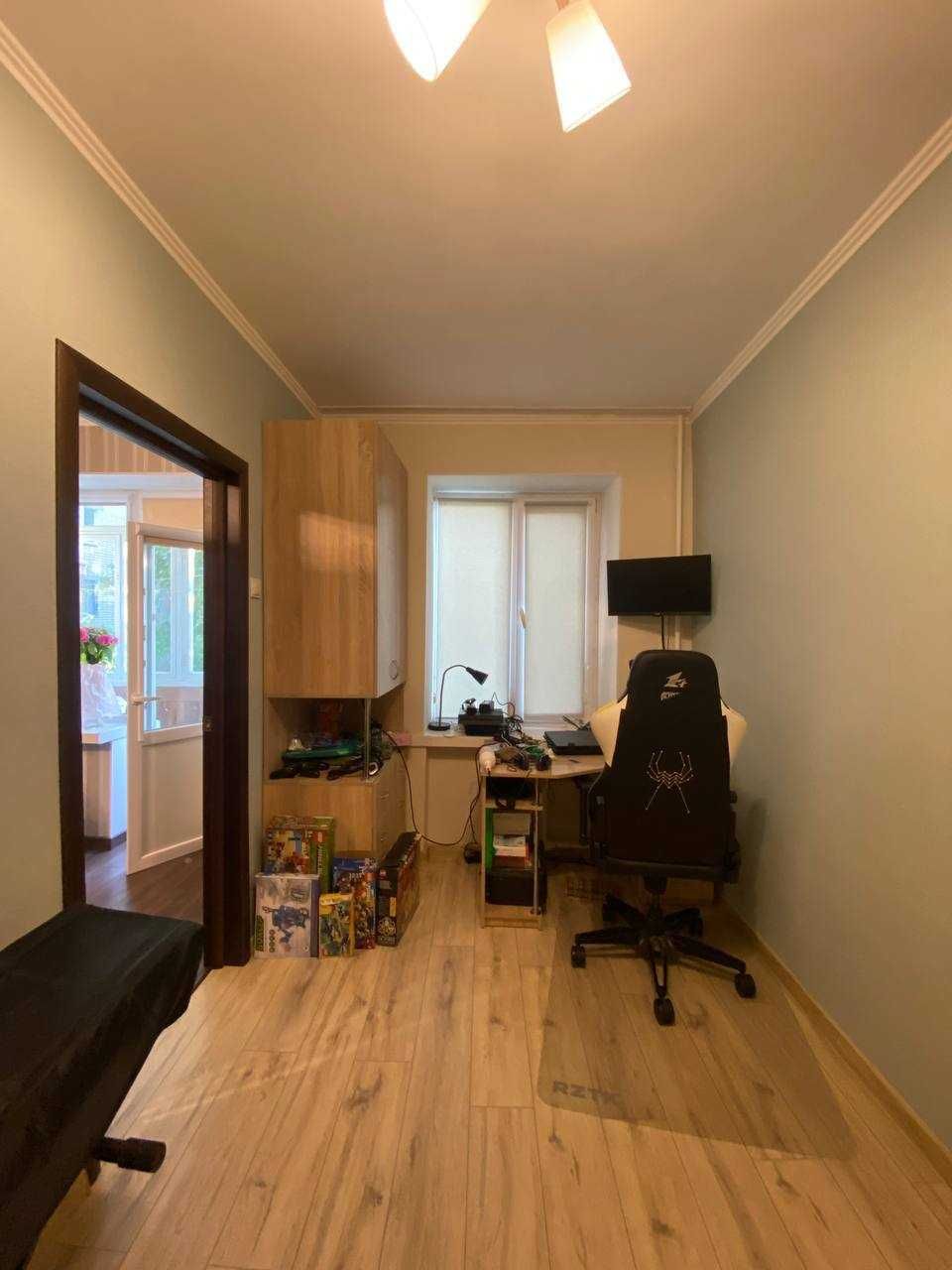 Продам 3 комнатную квартиру Ингульский (проспект Мира)
