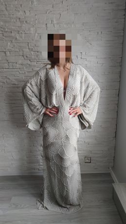 Suknia ślubna ASOS bridal sesja srebrna szarą tren cekiny kimono cekin