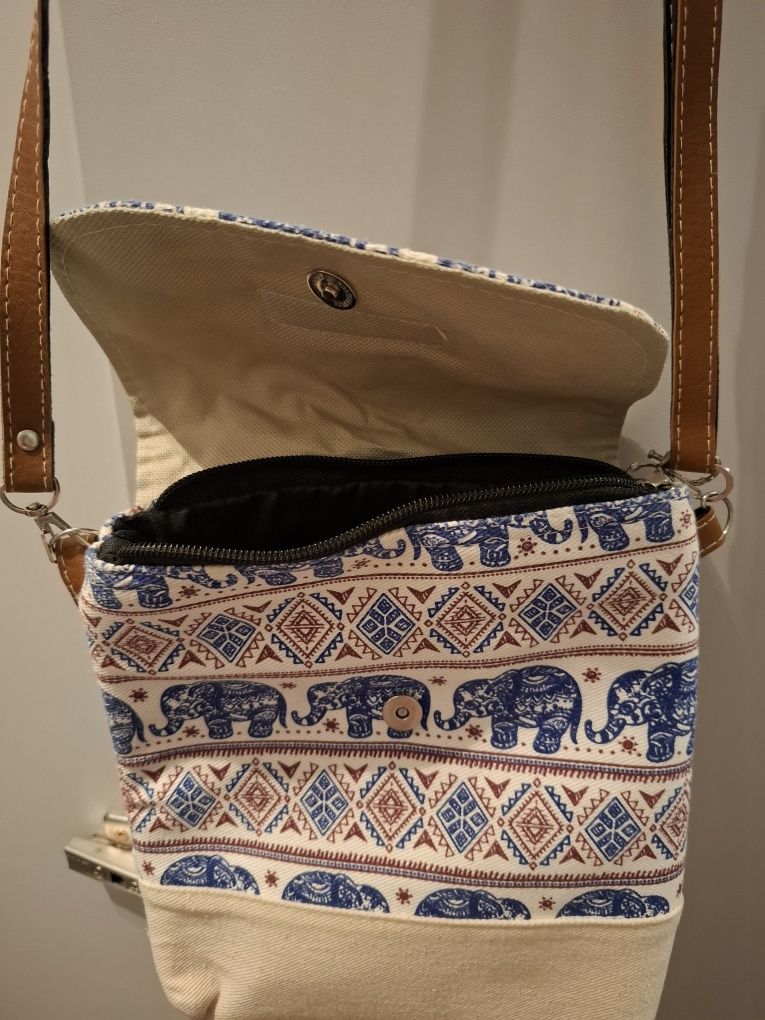 Torebka w stylu tajskim