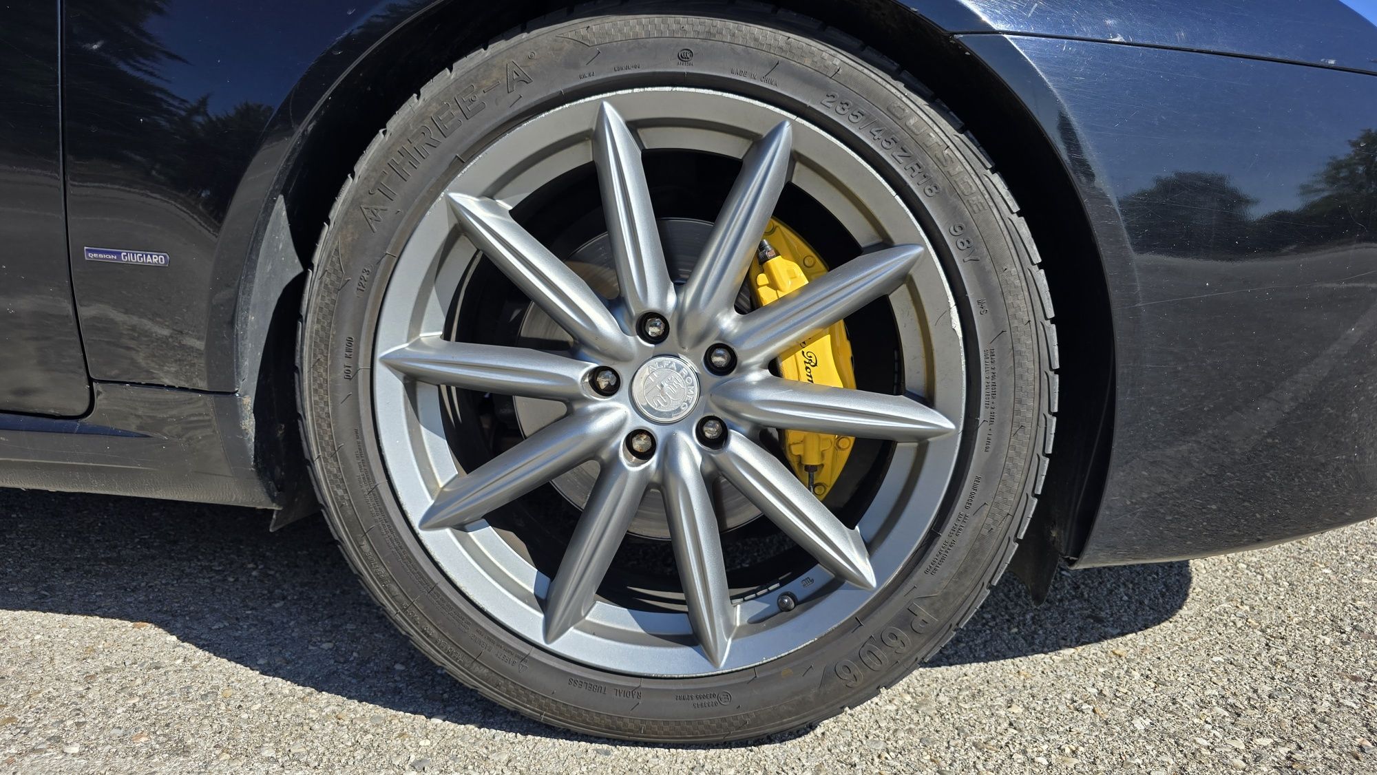 Alfa Romeo 159 1.9jtdm 150cv 

289mil km
Revisões
