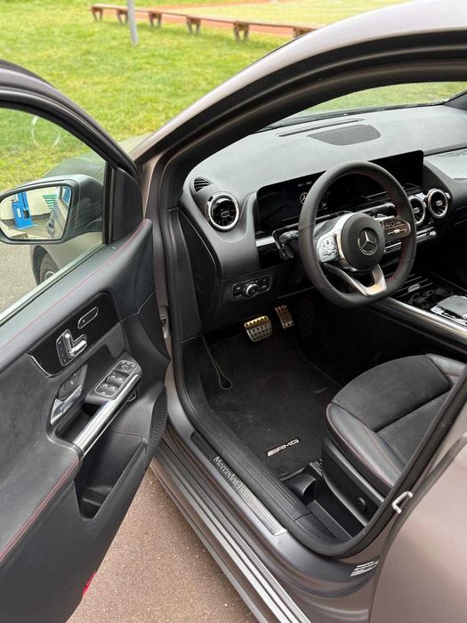 Mercedes B220 d AMG stan perfekcyjny.