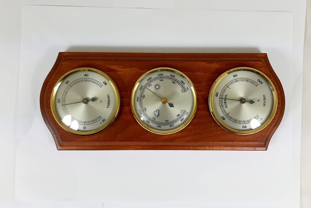 Stacja pogody meteorologiczna, termometr barometr higrometr
