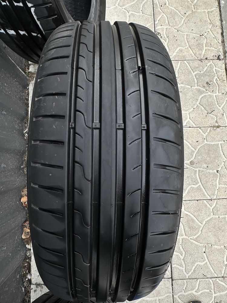 Літні шини Dunlop 205/55 r16