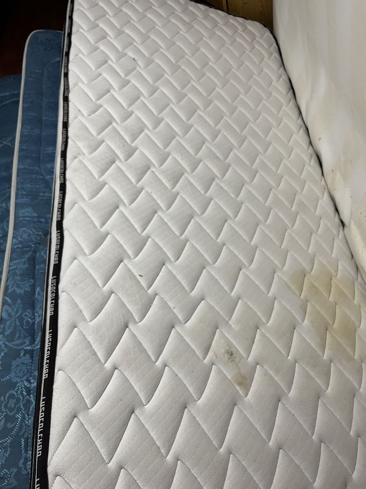 Vendo 5 colchões usados, 1 casal