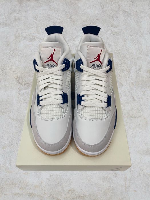 Jordan 4 Retro SB Navy