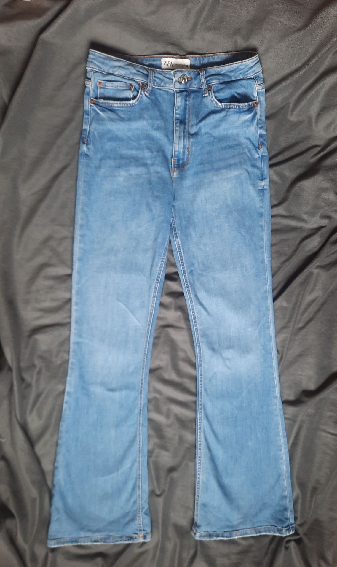 Трендові джинси Zara