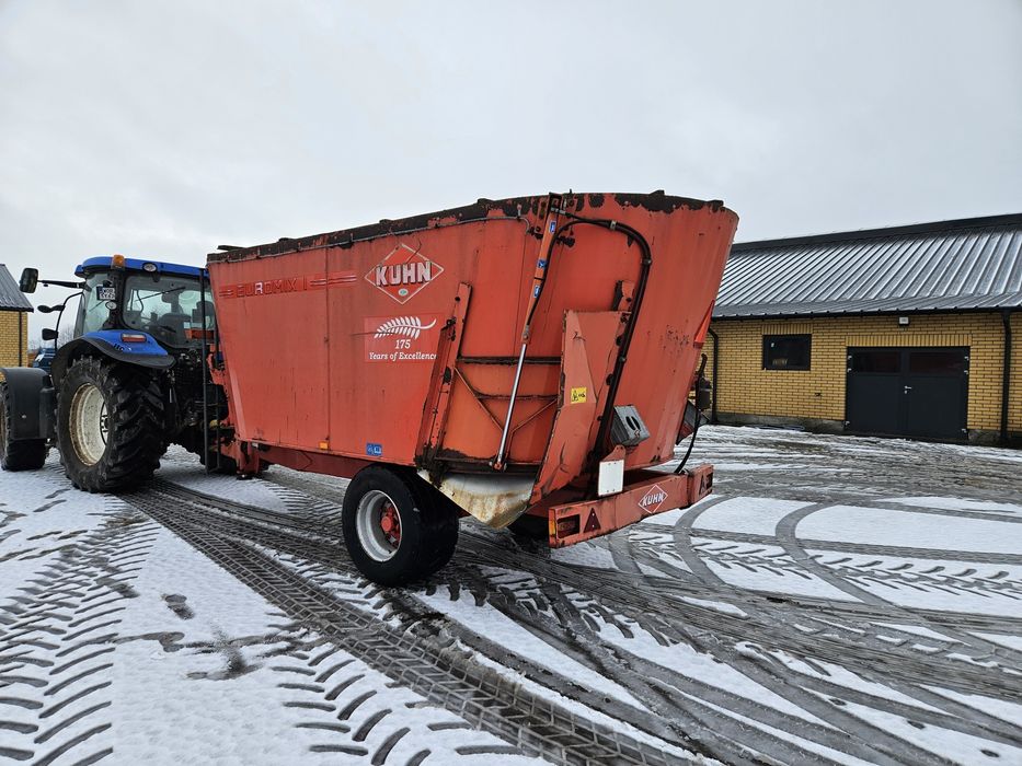 Paszowóz, Wóz Paszowy Kuhn 16m3
