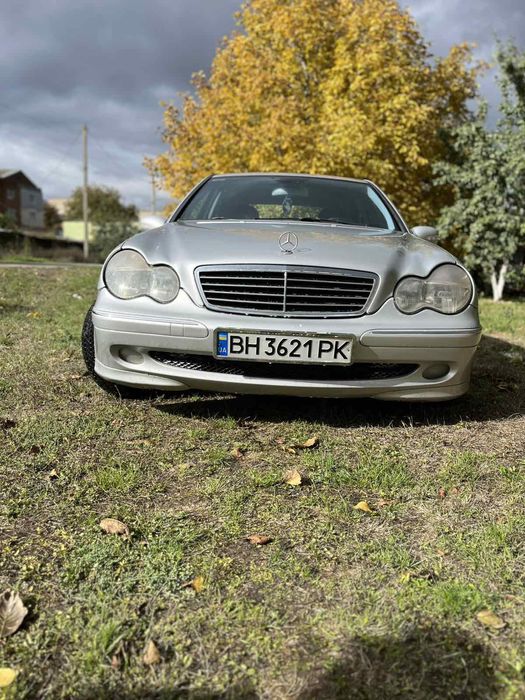 Mrersebec benz c200