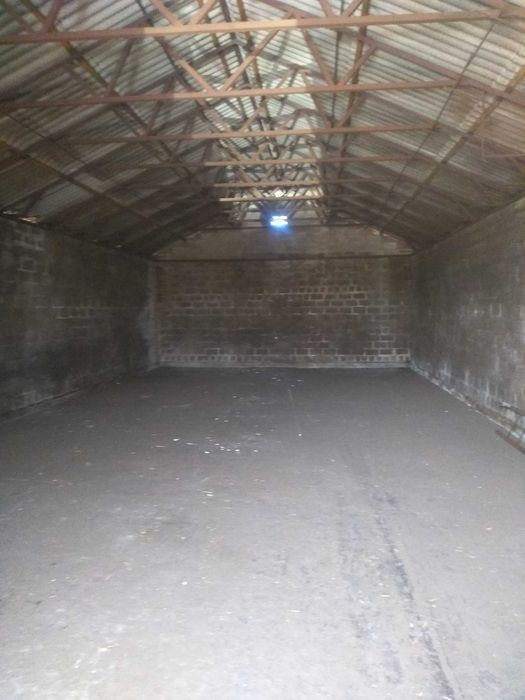 Продам отдельно стоящую базу.