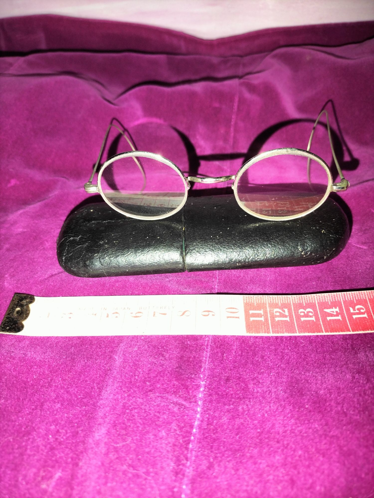 Óculos Antigos C/ Estojo