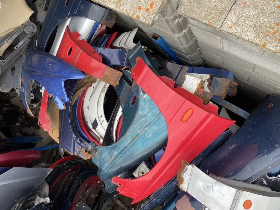 Крило Форд Мондео мк1 мк2 Ескорт Скорпио Сієра