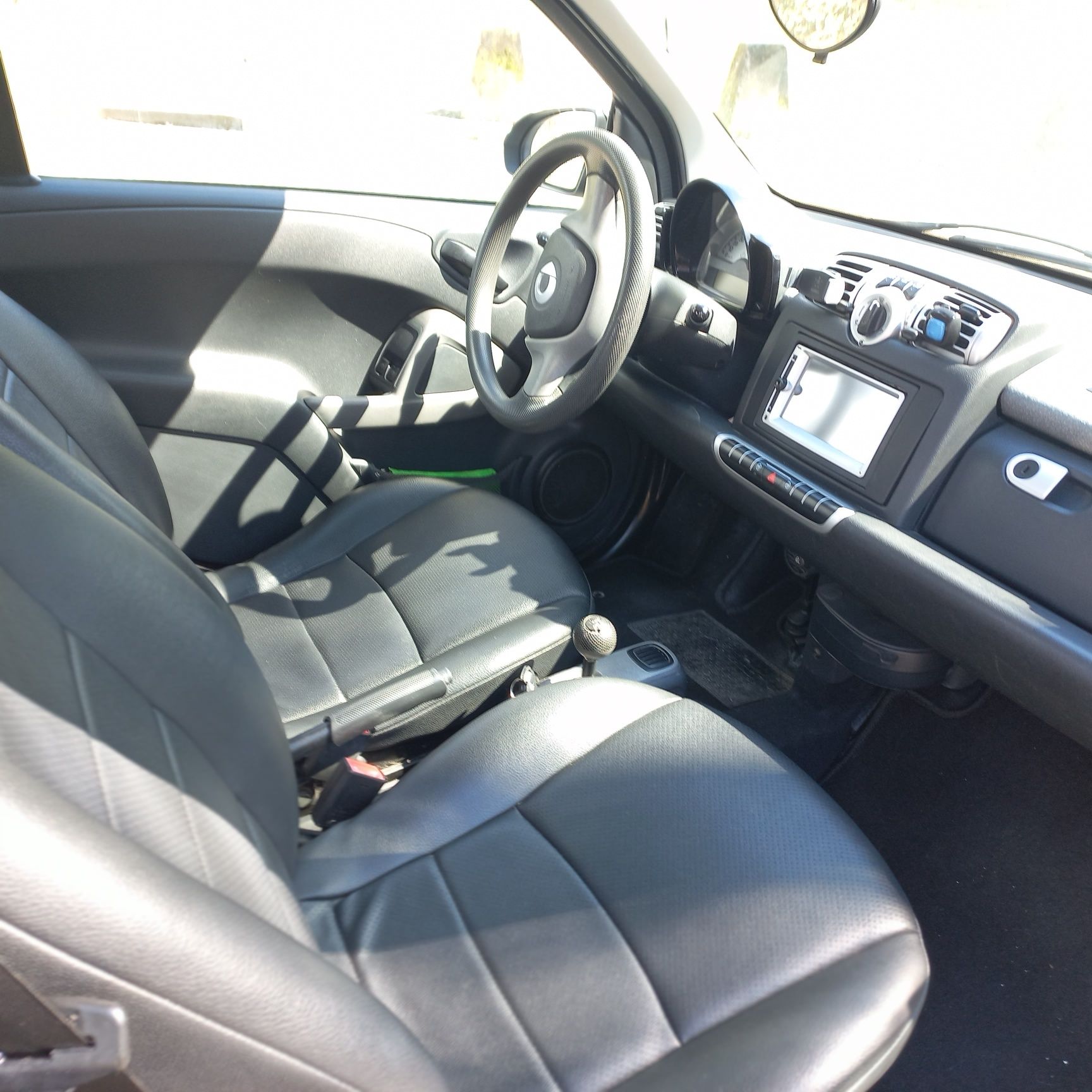 Vende-se Smart fortwo coupé 0.90 Cdi 2010, poucos km
