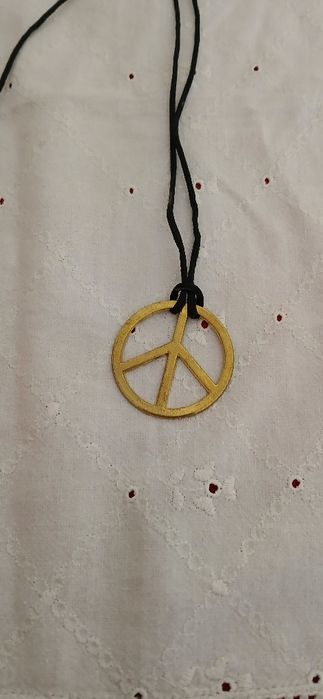Colar símbolo da Paz