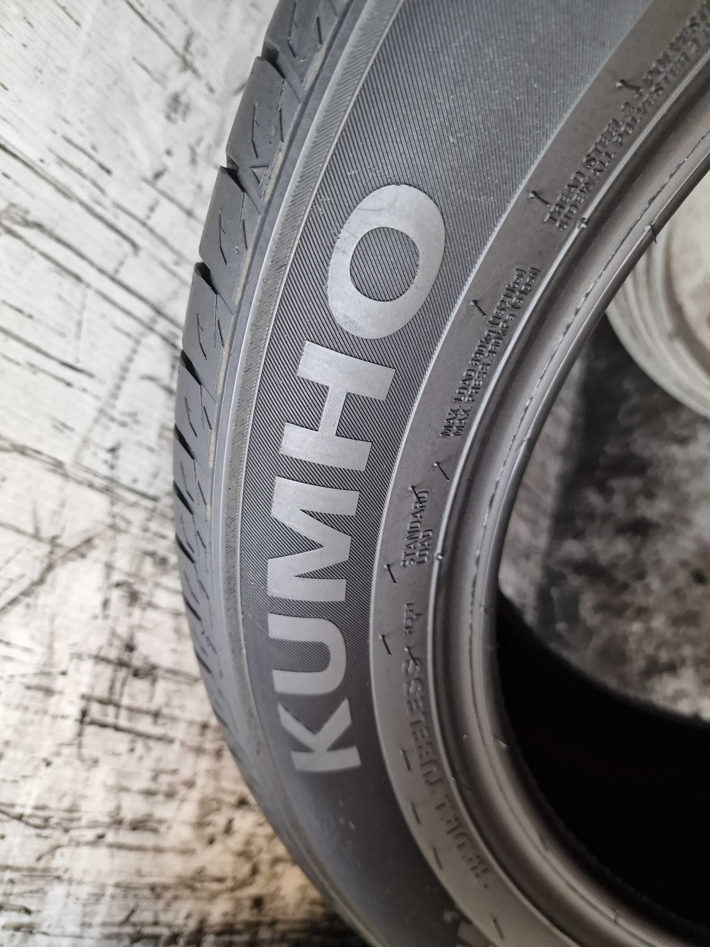 Sprzedam 2 opony 215/55 18" Kumho letnie 90% 2021r