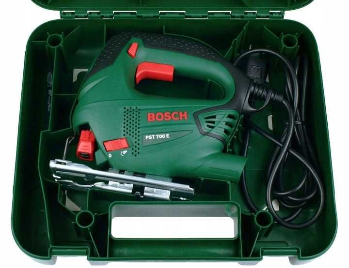 Bosch Pst 700 E Wyrzynarka oscylacyjna 50 x 50 x 28 cm; 1,7 kg