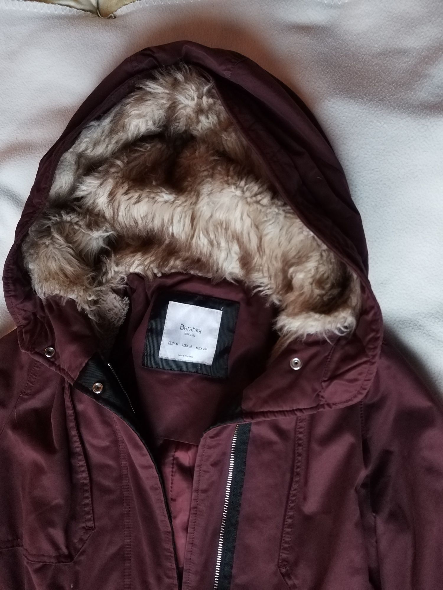 Kurtka zimowa parka burgundowa bordowa Bershka M