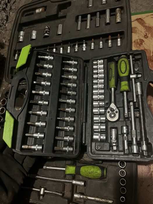 Zestaw narzedzi nasadek Niteo tools 3/8 1/2 grzechotka torx 42 element