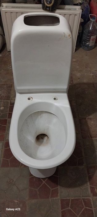 Продам унитаз без сколов