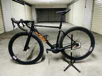 Bicicleta estrada KTM Revelator Alto Elite