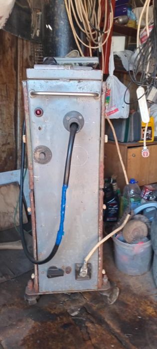 Продам зварювальний напівавтомат