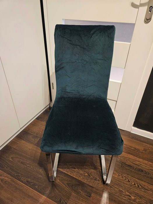 Welurowe pokrowce na krzesła 4 sztuki miękkie ciemna zieleń