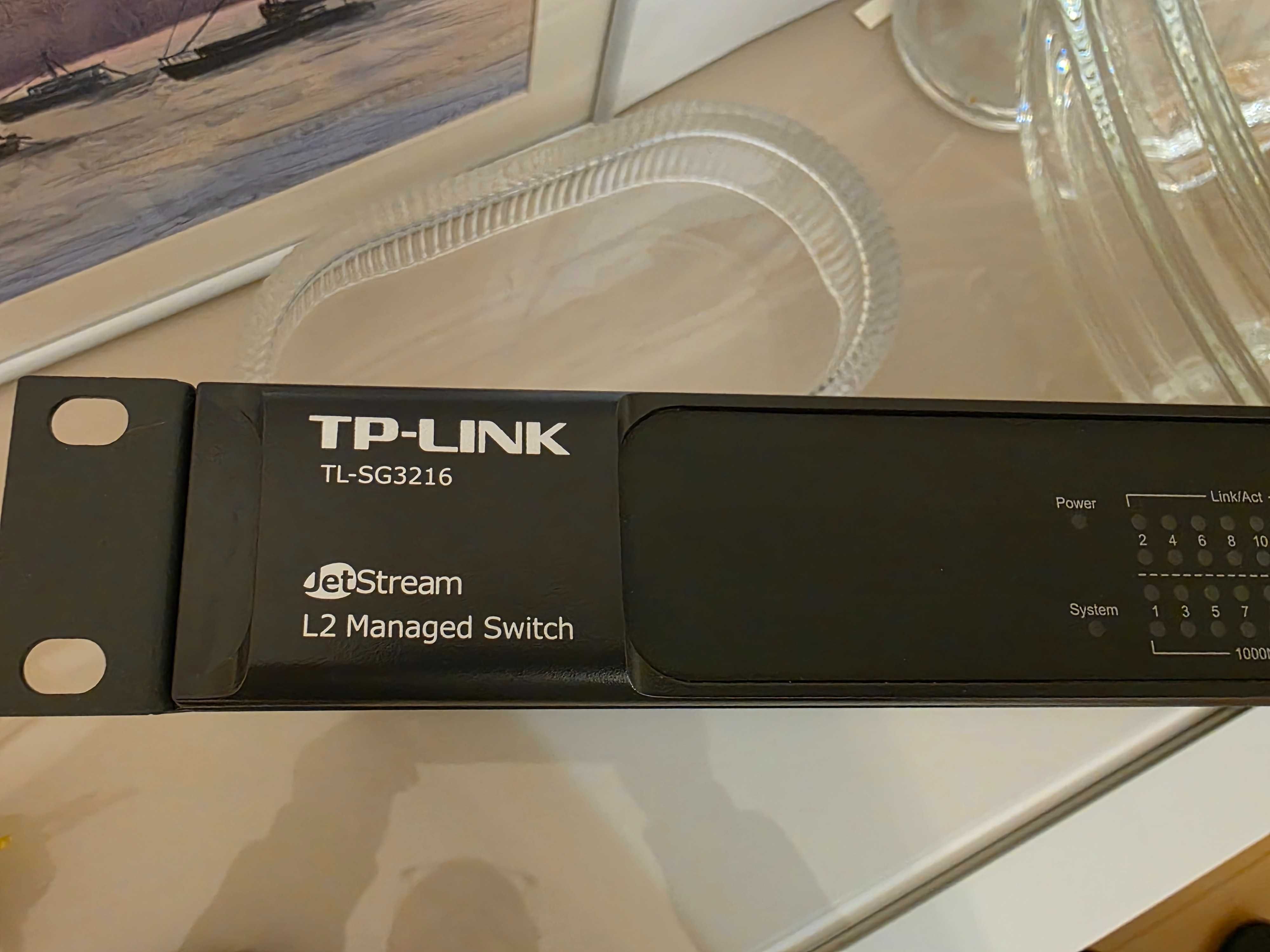 Switch Gerido TP-Link TL-SG3216: 16 Portas Gigabit, Segurança Avançada