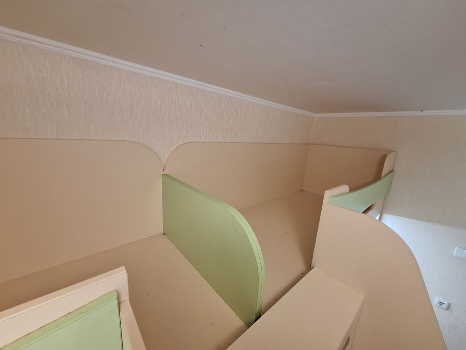 Меблі для дитячої кімнати