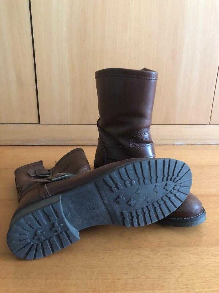 Botas / botins de pele castanhas, tamanho 37, da IN Shoes